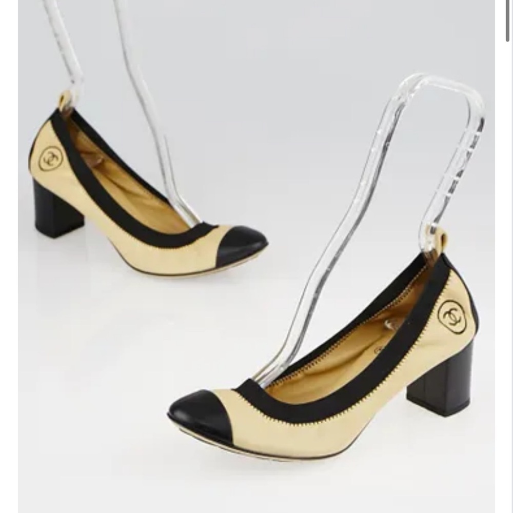CHANEL Women's Two-Tone Black and Cream Heels